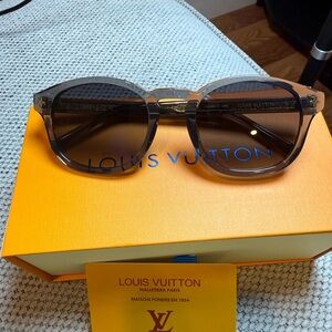 Louis Vuitton Brown Gradient Round Sunglasses